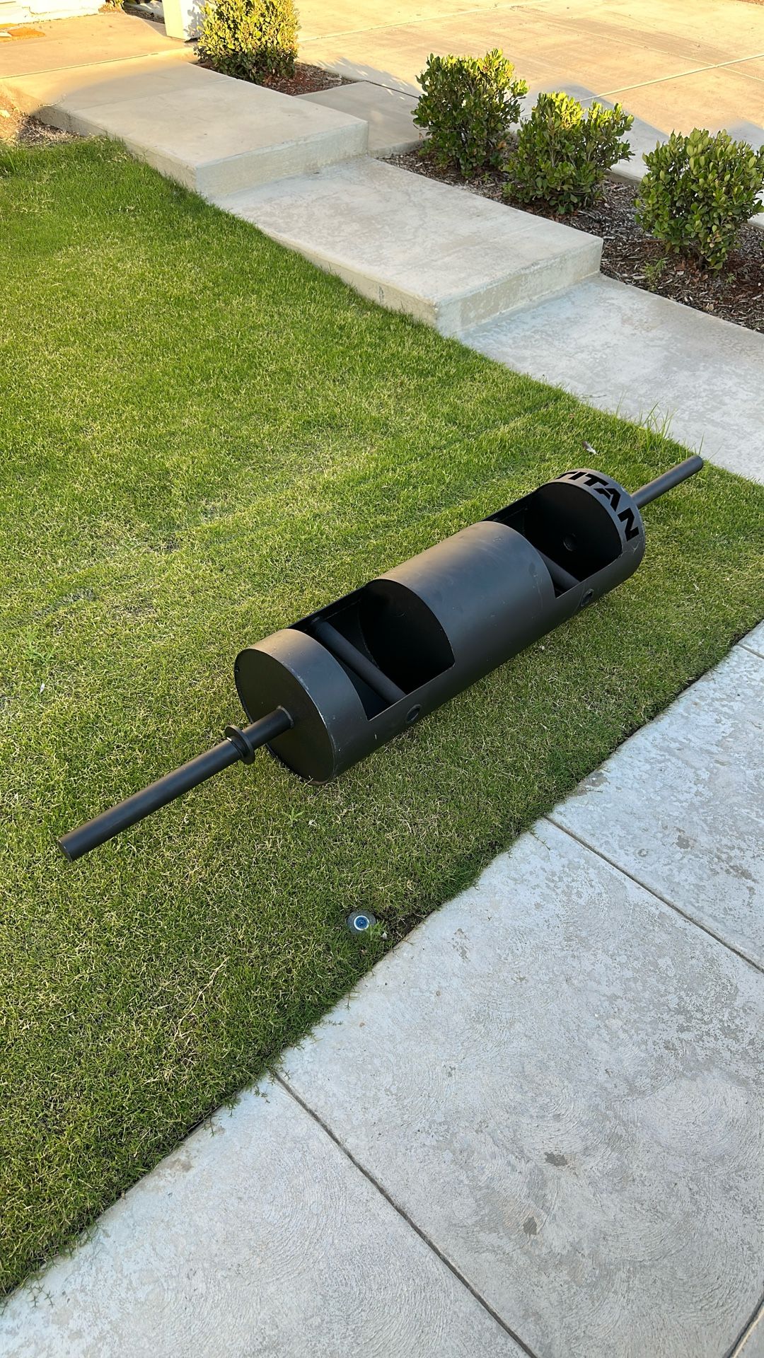 Titan Fitness Strongman Log