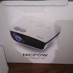  Movie Projector NICPOW model RD850