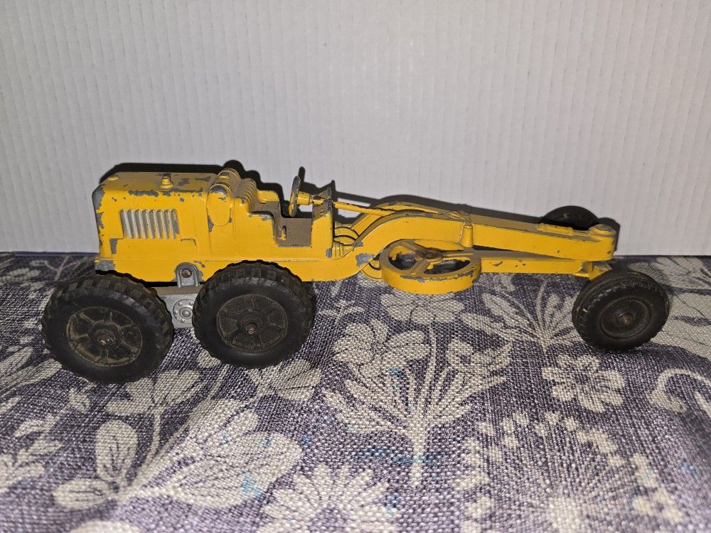Vintage Metal HUBLEY Kidd Grader Toy
