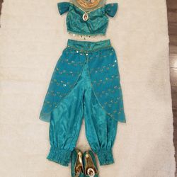 Original Disney Princes Jasmine  Xs (4) With Shoes 9/10