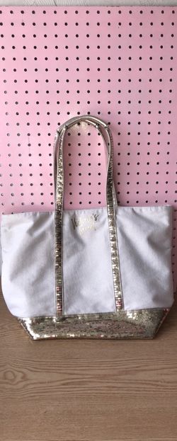 Cream and gold sequins Victoria’s Secret bag in excellent condition