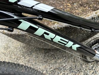 Trek Local Redmond Bike Bicycle Like New !! Nice Shape for Sale in Redmond, WA - OfferUp Trek Local Redmond Bike Bicycle Like New !! Nice Shape for Sale in Redmond, WA - OfferUp