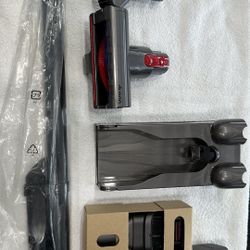 DYSON VACUUM ACCESSORIES PLUS DYSON V 11 DOCKING  STATION ALL ITEMS BRAND NEW AND ORIGINALS DYSON PRODUCTS