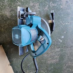 Left Handed Makita Corded Saw