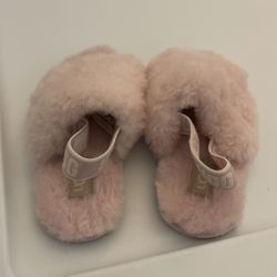 UGG Sandals Girls 7k