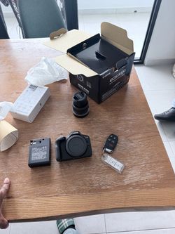 canon r100