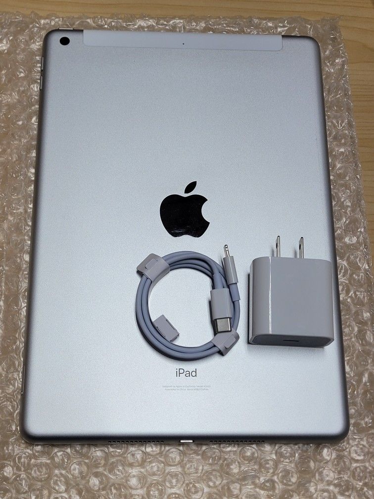 iPad 9 Unlocked & Wifi 64GB. Excellent Condition. Firm Price.