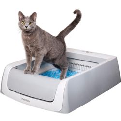 PetSafe ScoopFree Crystal Pro Self-Cleaning Cat Litter Box - Never Pick Up Litter Again - Hands-Free Cleaning with Disposable Crystal Tray - Less Trac