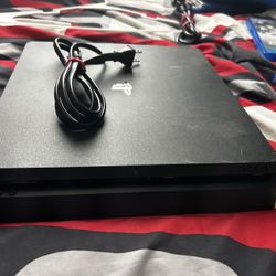 PS4 Slim