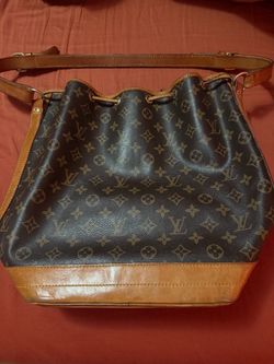 Authentic Louis Vuitton Vintage NOÉ Purse