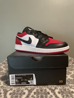Jordan 1 Low Bred Toe Size 6Y