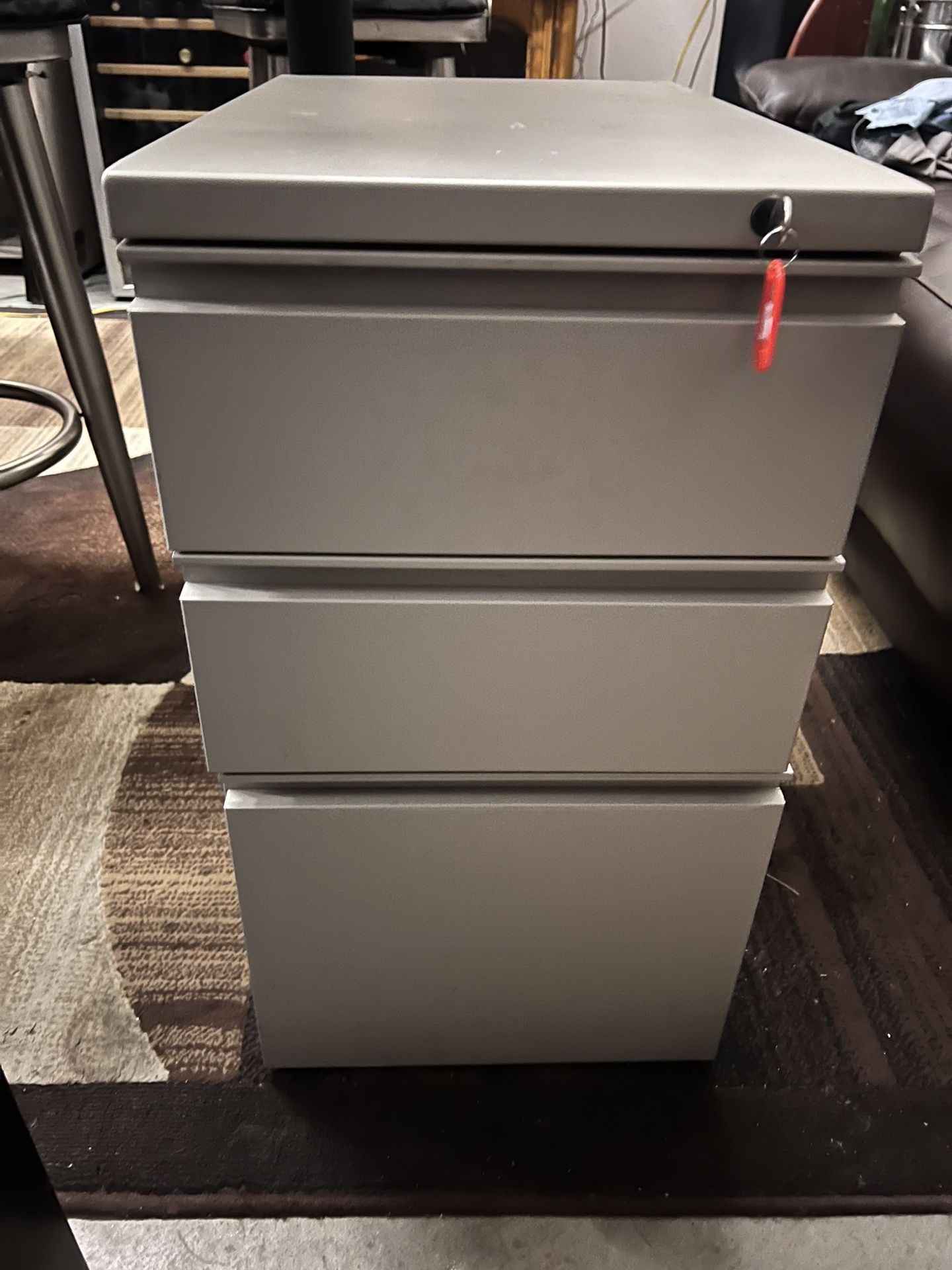 3 Drawer File Cabinet. Letter size. Locking With Key