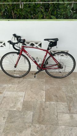 Jamis Ventura Sport Road Bike