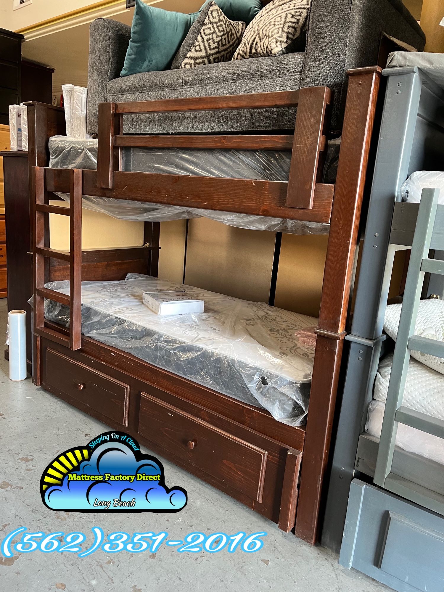 Twin Twin Bunk Bed Heavy Duty Pine 🪵 W/ Mattresses