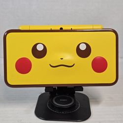 Pokémon Pikachu Edition Nintendo 2DS XL