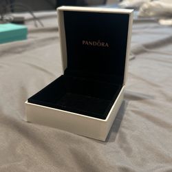 Pandora jewelry box