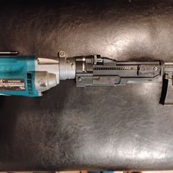  MAFS3500 6.5 amp Makita Corded Screwdriver Motor - 3,500 rpm is equipped with Simpson Quik Drive ODpro250g2