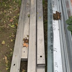 Eight 2 By 4’s Stainless Steal