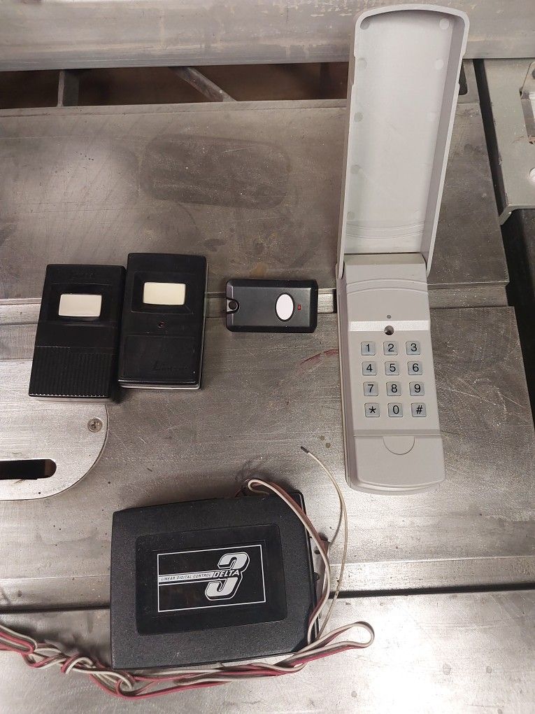 Garage Door Remote Control System