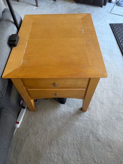 End table