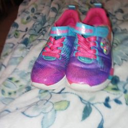 Girls sketchers size clearance 13