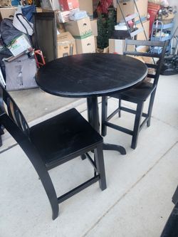 PUB TABLE