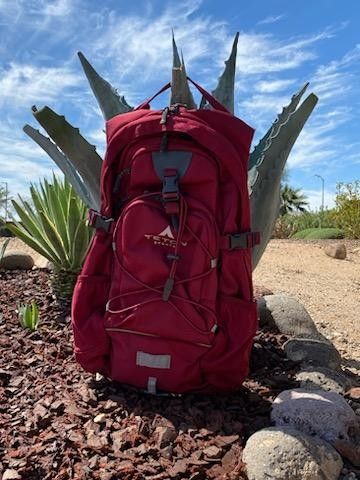 TETON Sports Oasis 22L Hydration Backpack Color Pomegranate