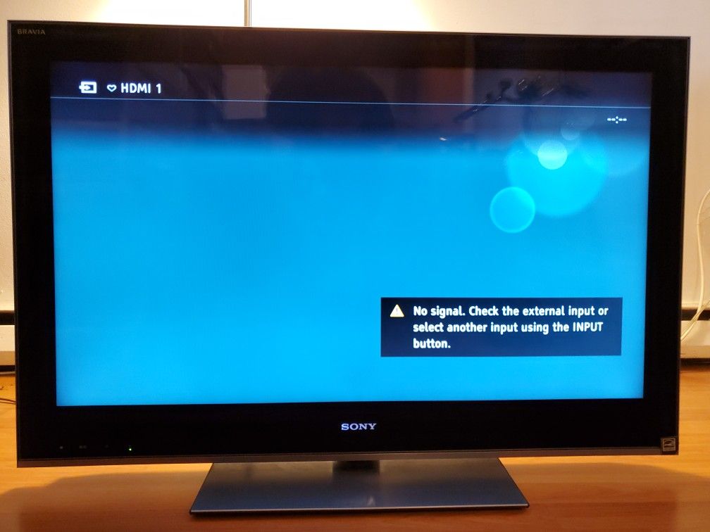 Sony Bravia KDL-40NX700 HDTV LED-LCD