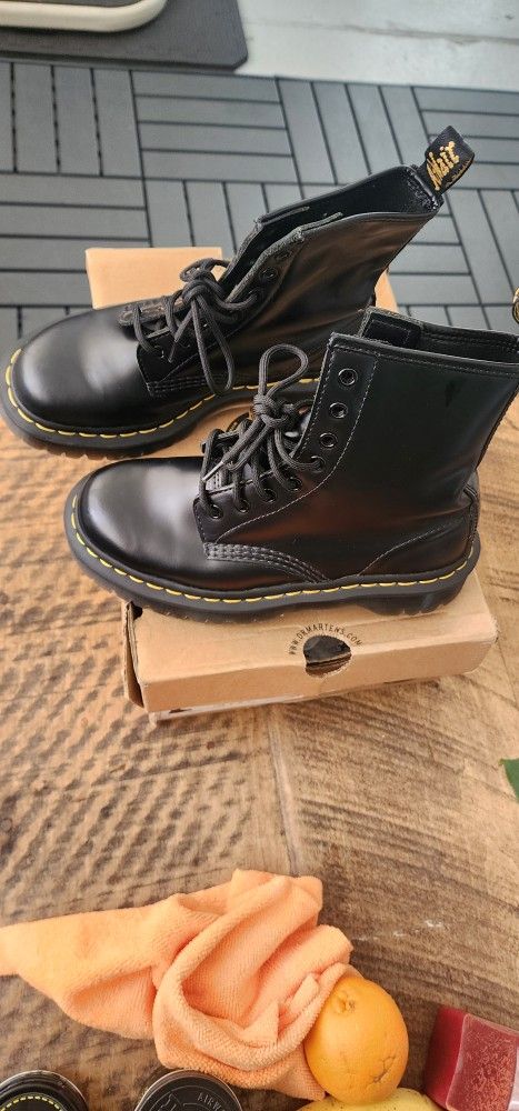 Dr Martens Air Wair Boots