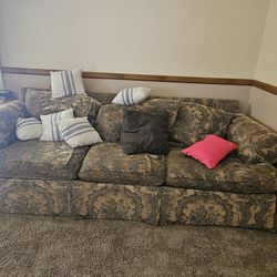 Couch  Free