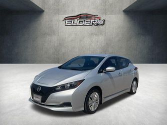 2025 Nissan LEAF