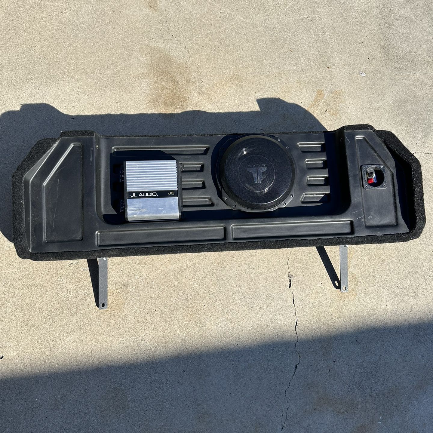 Jl Audio Stealth Box 10” Sub 10TW3-D4 subwoofer 