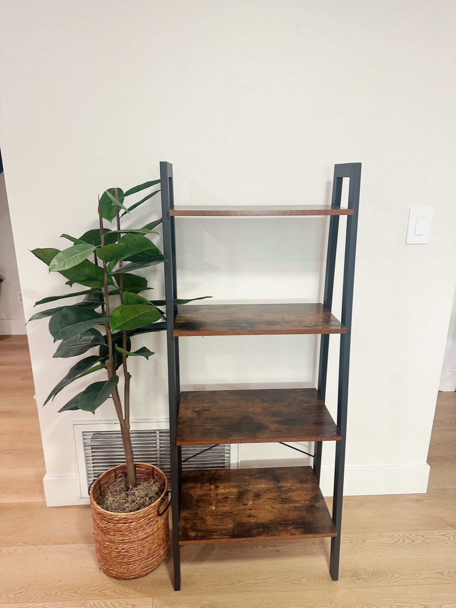 4 Tier Bookshelf