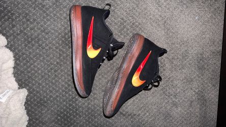 Nike Book 2 “rising” brand new men’s  10.5