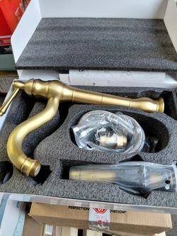 BWE Bathroom Vessel Sink Faucet With Drain In antique bronze