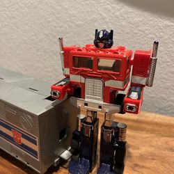 Transformers Optimus Prime vintage G1
