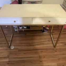 Free Desk 