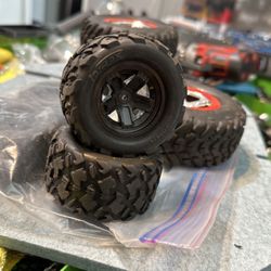 1/10 Scale  Traxxas  4 