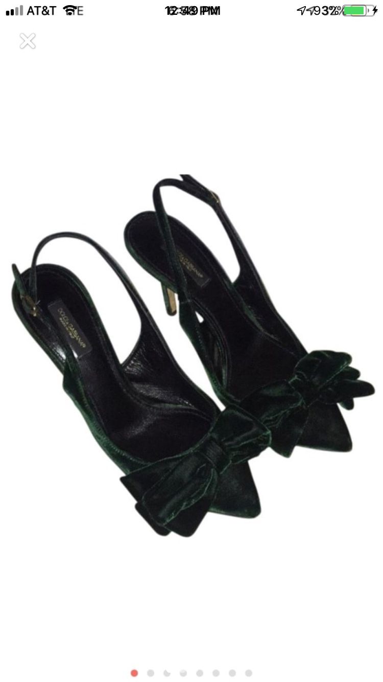 Dolce & Gabbana Green Velvet Heels