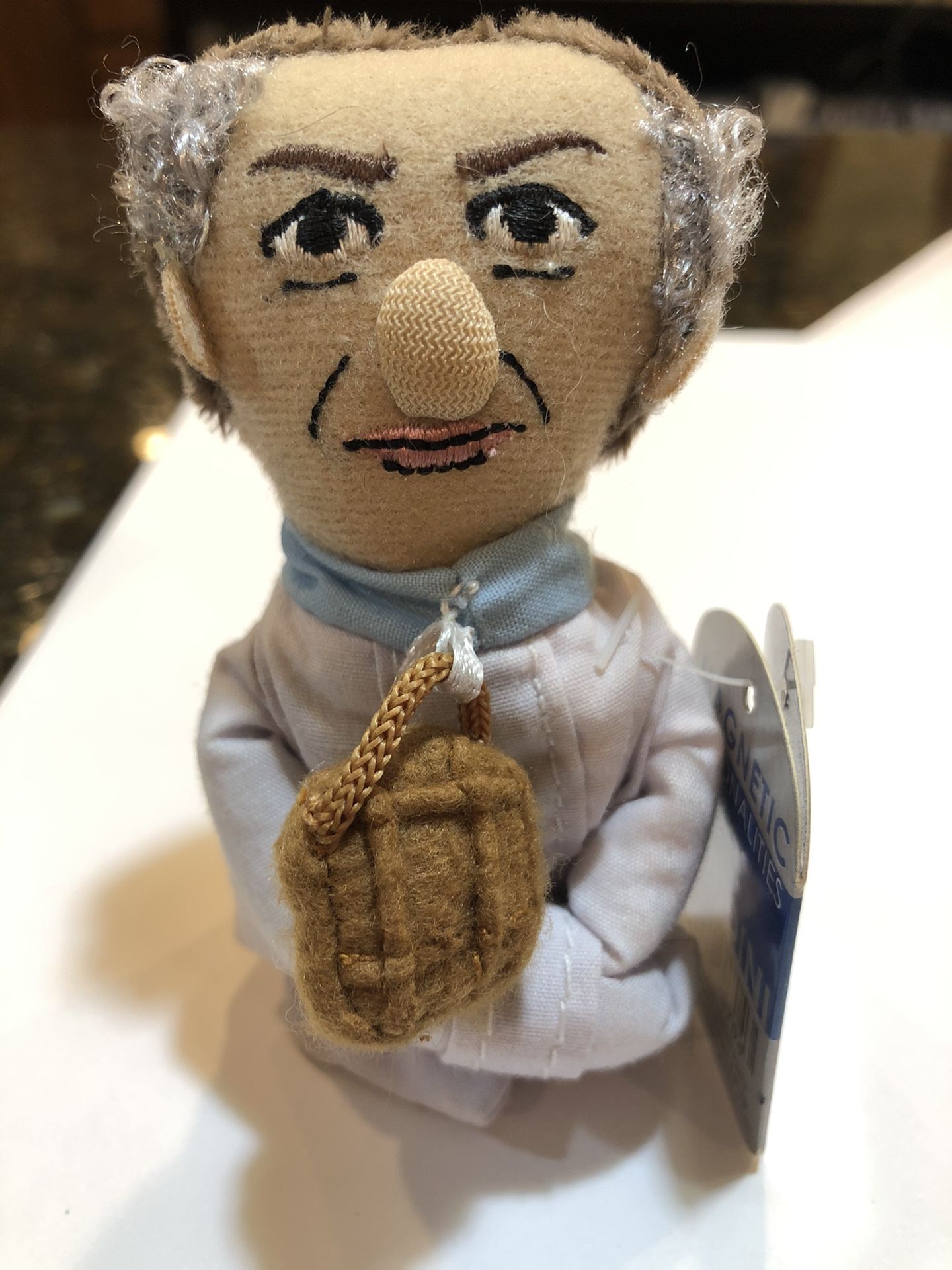 Harry Houdini finger puppet magnet