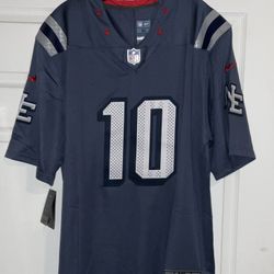 Drake Maye New England Patriots NFL Football Rivalry Jerseys Men’s Size XL NWT “We are all Patriots”