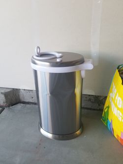 Baby Diaper Trash CAN