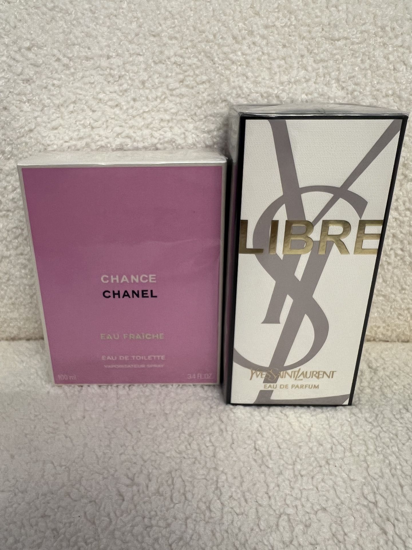 ❤️2 Perfumes $120❤️