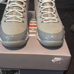 Retro 9 Cool Grey 2025 