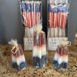 Americana Patriotic NWT Set If 2 Mini Torch Candles And 3 Candles 