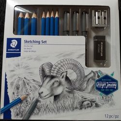 Staedtler 12-Piece Sketching Set