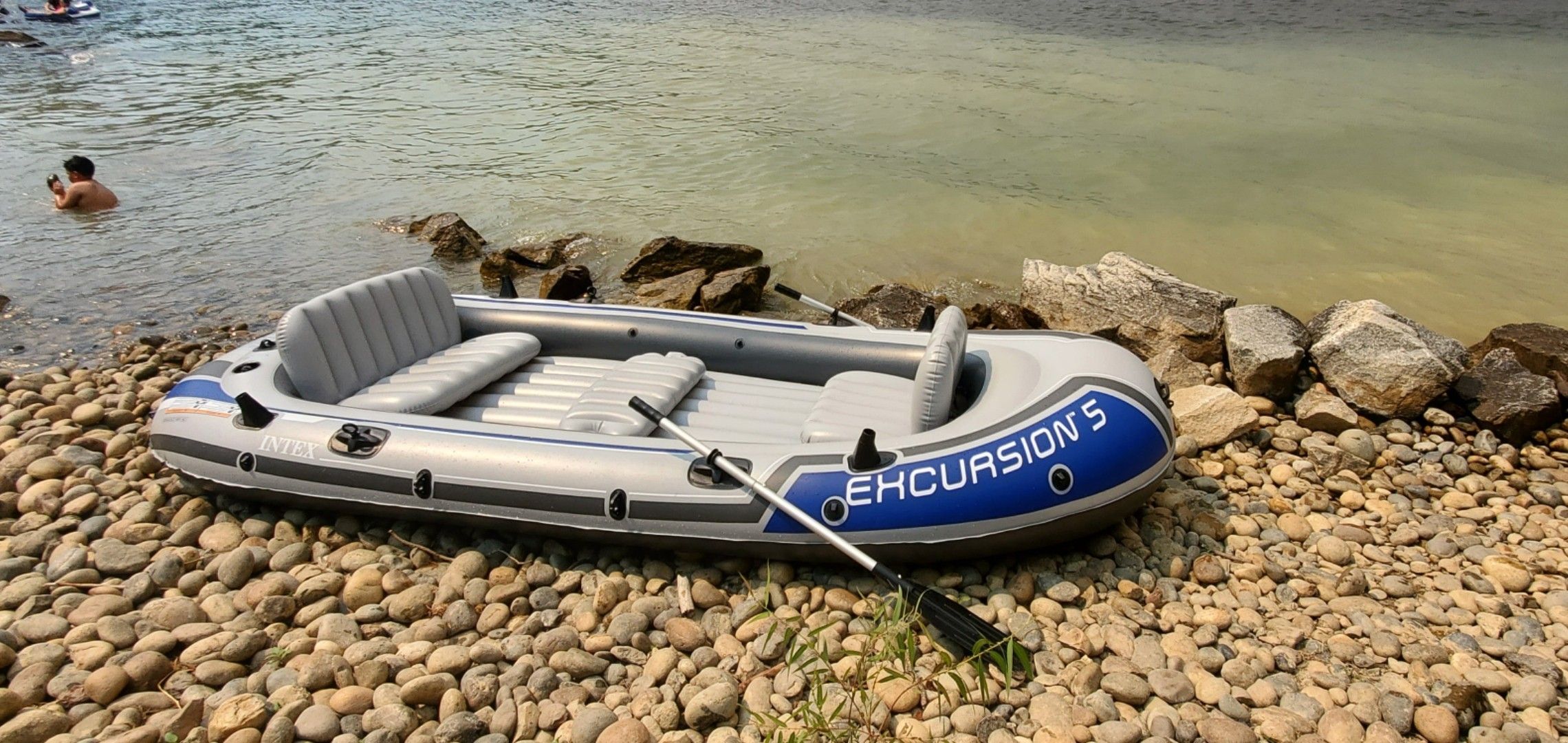 5 person inflatable raft for Sale in Simi Valley, CA OfferUp