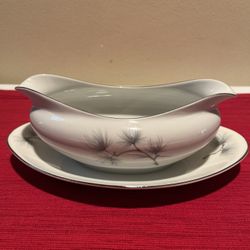 Amcrest Japan Caroline Meito Fine China Gravy Boat