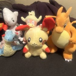 Pokémon Stuffed Animals Lot Of 13  
