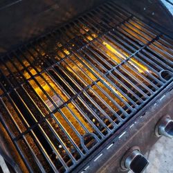 Nexgrill BBQ GRILL FOR SELL $100 CASH  WORKS PERFECTLY 